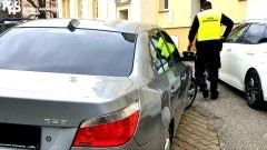 Kierowca z sądowym zakazem prowadzenia pojazdów zatrzymany przez pomorską KAS.