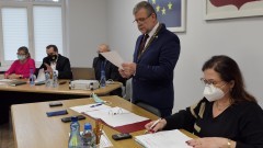 Malbork. Obrady XXVIII nadzwyczajnej sesji Rady Gminy.