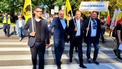 Widzę ciemność - protest samorządowców przeciwko rosnącym cenom&#8230;