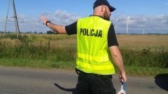 NOWY DWÓR GDAŃSKI – 15 – LATEK ZA KIEROWNICĄ VW GOLFA WJECHAŁ W BARIERĘ - 16.07.2015