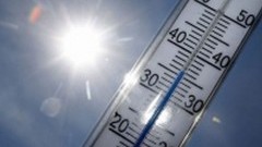 BĘDZIE JESZCZE CIEPLEJ! SŁUPKI TERMOMETRÓW PRZEKRACZAJĄ 30 STOPNI&#8230;