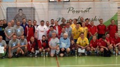 Halowy Turniej Piłki Nożnej Samorządowców w Nowym Dworze Gdańskim - 7.11.2015 