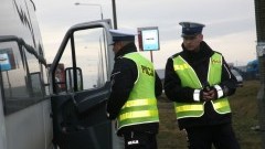  Elbląg: Za dużo pasażerów w busie. Kierowca stracił prawo jazdy! - 29.03.2016