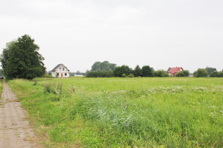 Atrakcyjne działki na sprzedaż w miejscowości Ostaszewo - zamieszkaj&#8230;