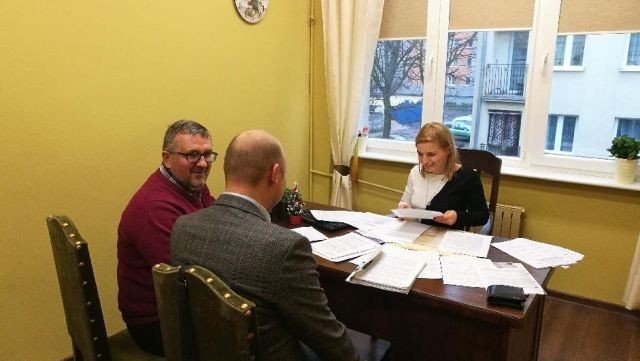 Gmina Nowy Dwór Gdański : Zakupiono grunt pod rozbudowę cmentarza komunalnego&#8230;