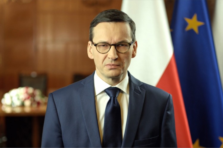 Premier Morawiecki: „Nie ma miejsca na nienawiść i zakłamywanie historii”&#8230;