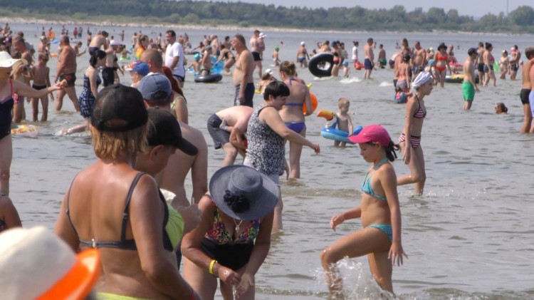 „Woda ciepła i są dyskoteki” - Projekt plaża w Jantarze. 
