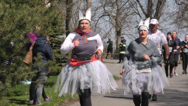 Niedziela Palmowa na sportowo w Jeziornej Osadzie. 