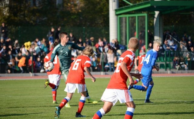 Nowy Dwór Gdański: Turniej UEFA U-15. Rosja pokonała Islandię.