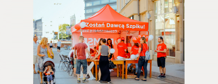 Policjant ze sztumskiej komendy bliźniakiem genetycznym.