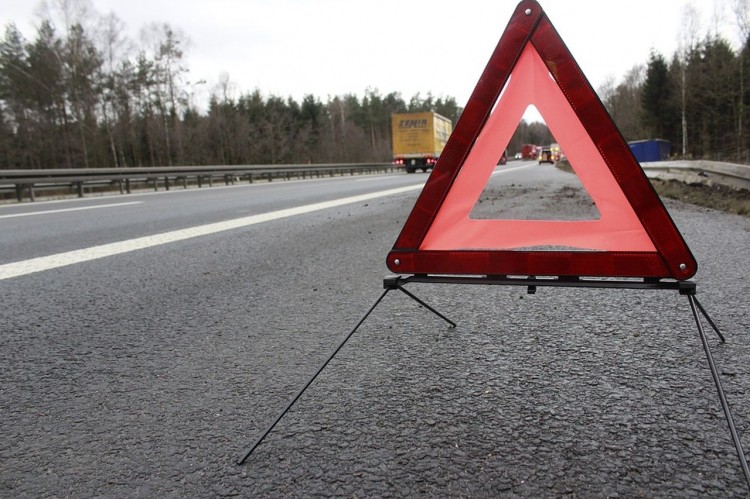 Tydzień pod znakiem kolizji i potrąceń – raport nowodworskich służb&#8230;