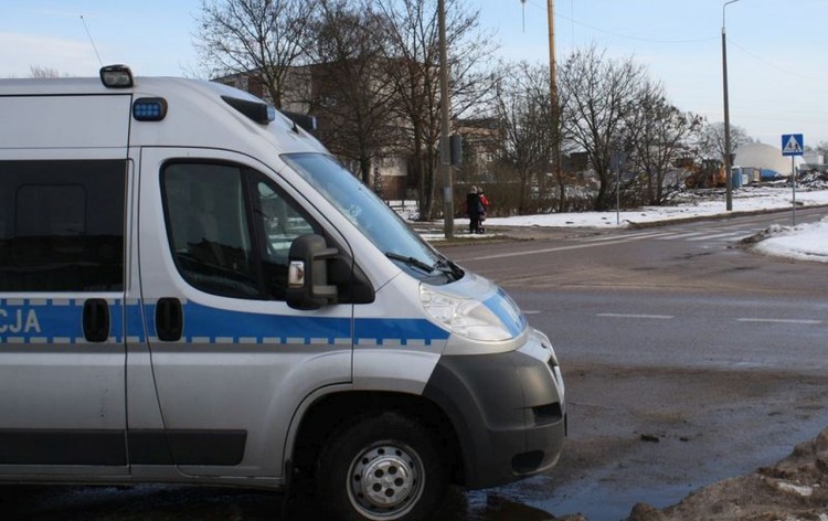 Dzisiaj policjanci prowadzą działania pn. „Niechronieni Uczestnicy Ruchu Drogowego”.