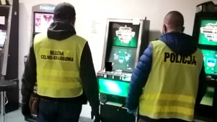Malbork. Zarekwirowano kolejne nielegalne automaty do gier hazardowych.