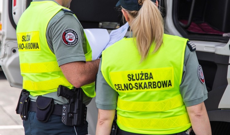 Fiskus zrobił więcej kontroli celno-skarbowych niż rok temu. Ponad…