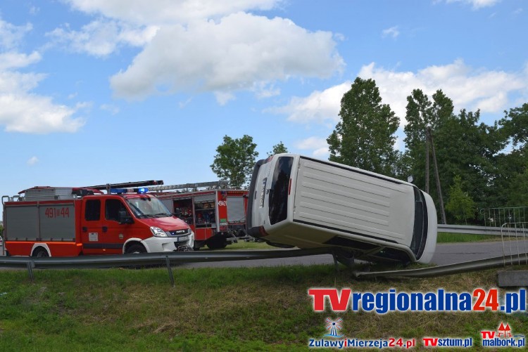 WYPADEK NA UL.WARSZAWSKIEJ. NOWY DWÓR GDAŃSKI - 29.05.2015