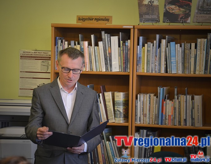 RUSZYŁY KURSY KOMPUTEROWE DLA SENIORÓW W BIBLIOTECE MIEJSKIEJ - 20.05.2015