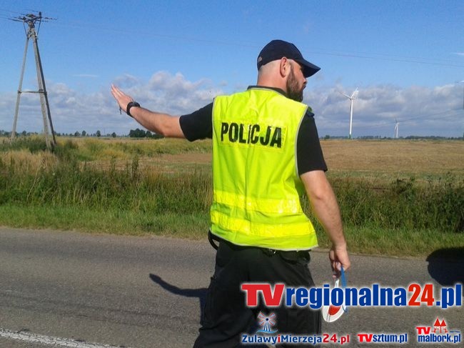 NOWY DWÓR GDAŃSKI – 15 – LATEK ZA KIEROWNICĄ VW GOLFA WJECHAŁ&#8230;