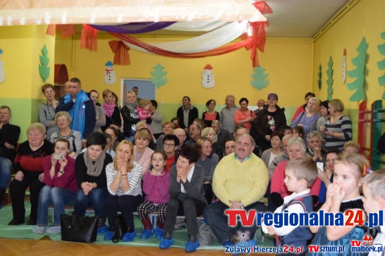 Nowy Dwór Gdański. Dzień Babci i Dziadka w Przedszkolu nr 4 - 22.01.2016