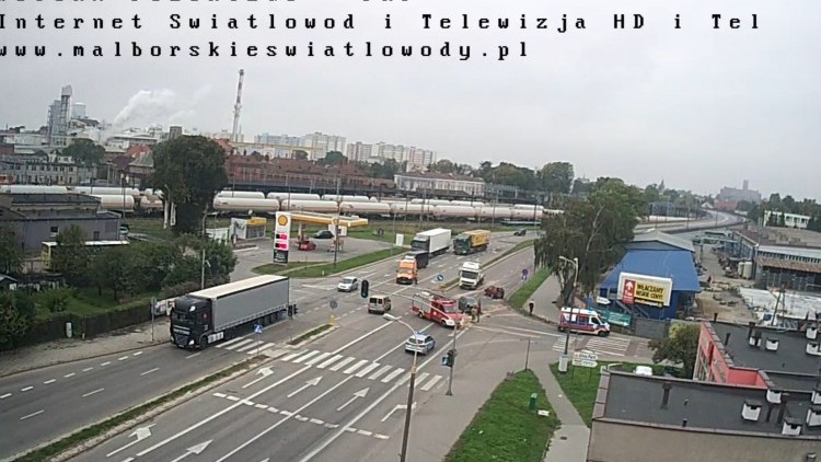 Zderzenie dwóch osobówek na Alei Wojska Polskiego – weekendowy raport malborskich służb mundurowych.