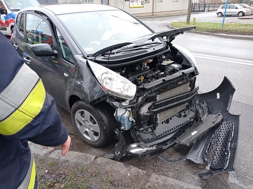 Jedna osoba ranna po wypadku drogowym w Starym Polu  – weekendowy raport malborskich służb mundurowych.