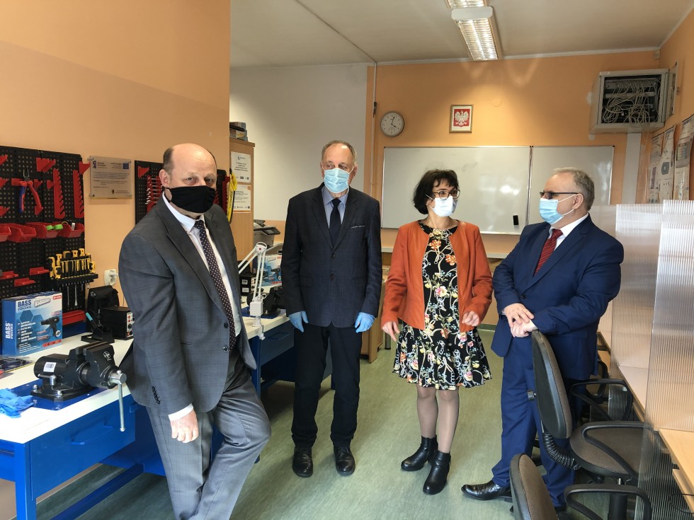Malbork. W ZSP3 powstały nowe pracownie specjalistyczne.
