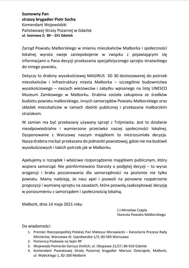 Malbork. Chcą zabrać strażacką drabinę do innego powiatu.
