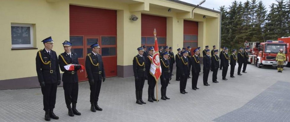 Sztum. Z okazji Dnia Strażaka wręczono odznaczenia i awanse.