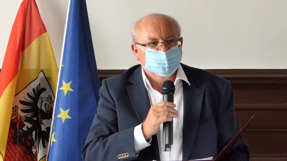 Malbork. Przyszłość Pomorza – konferencja prasowa posłów i senatorów KO.