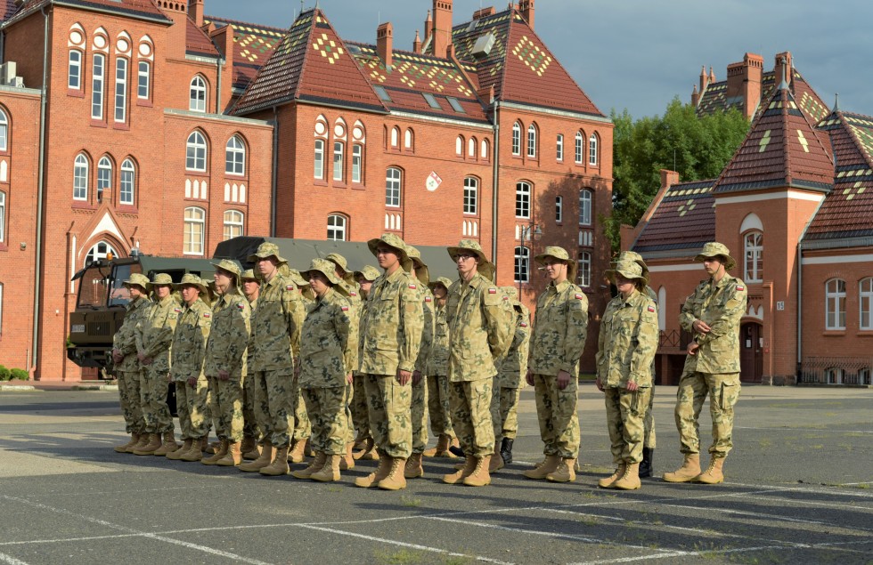 Malbork. Terytorialsi szkolą absolwentów szkół mundurowych.