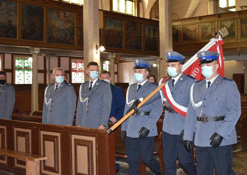 Malbork. Wręczono awanse i wyróżnienia podczas powiatowych obchodów Święta Policji.