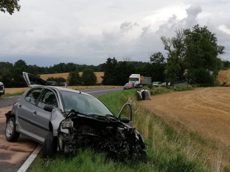 Stracił panowanie nad pojazdem i doprowadził do wypadku – raport sztumskich służb mundurowych.