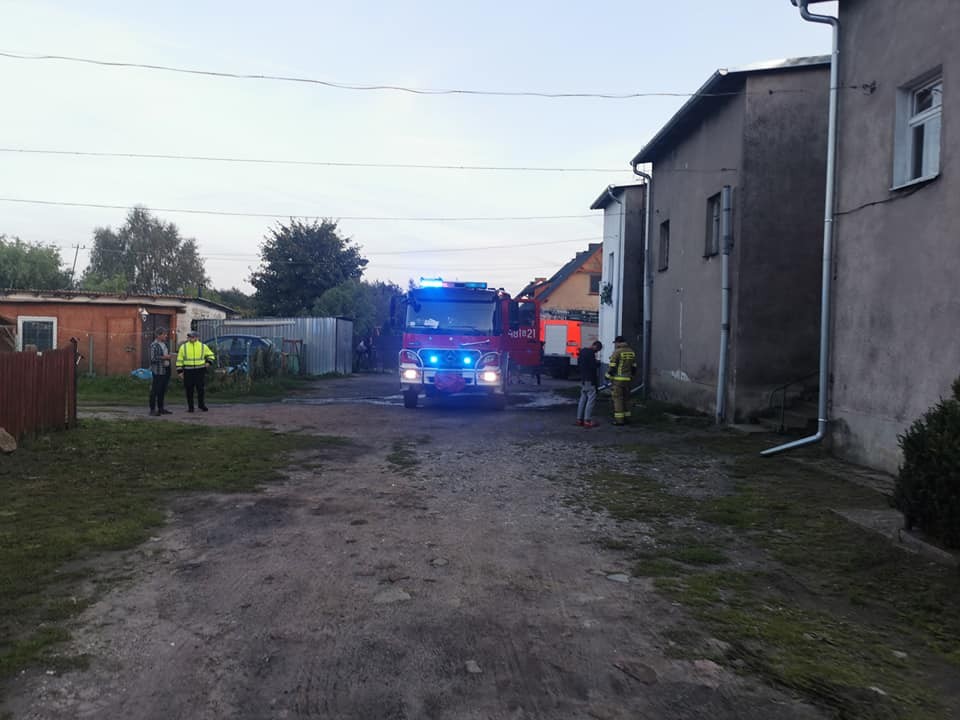 Pożar mieszkania w Lasowicach Wielkich – weekendowy raport malborskich służb mundurowych.