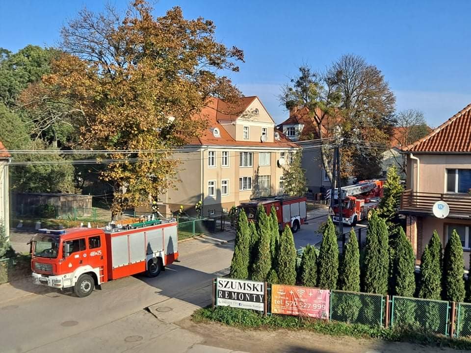 Malbork. Poranna akcja strażaków na Jagiellońskiej.