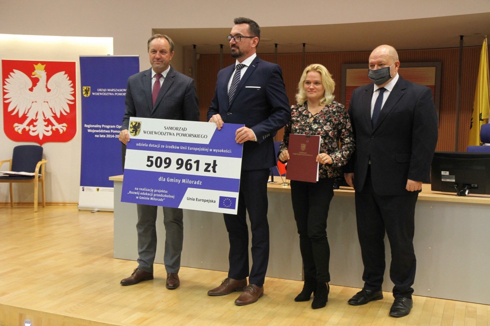Ponad 18 mln zł unijnego dofinansowania na wsparcie edukacji przedszkolnej trafi do 12 pomorskich gmin. Wśród nich gmina Miłoradz i Sztum.
