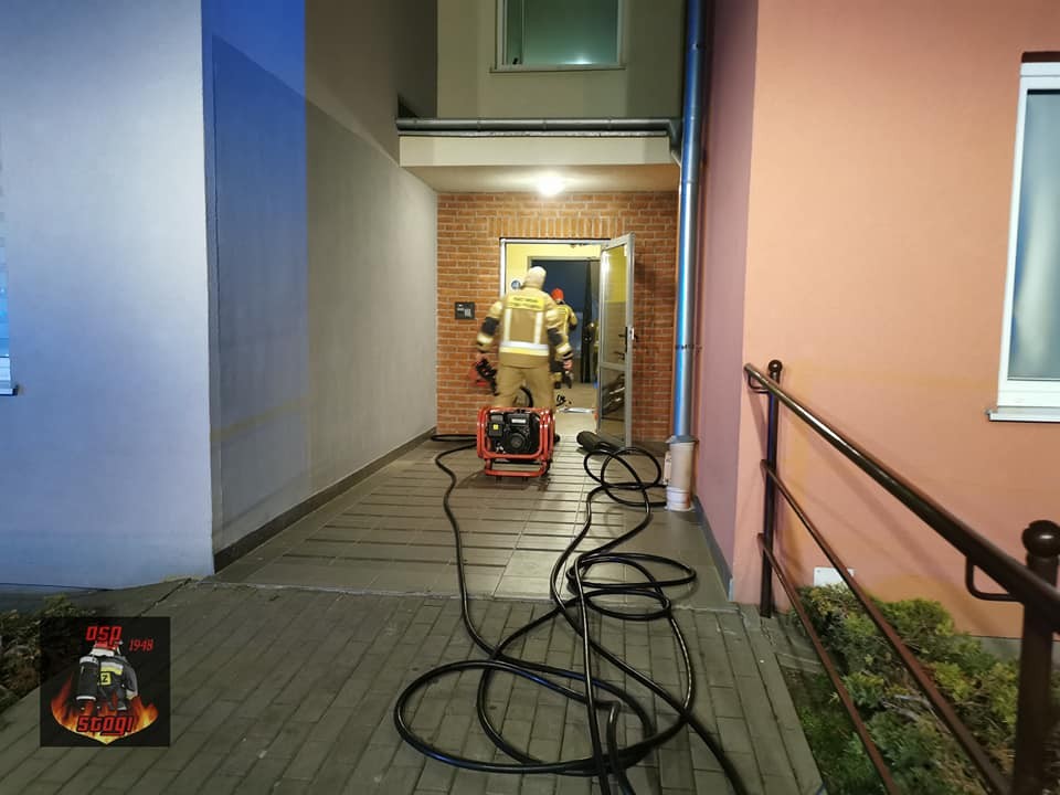 Malbork. Nocna akcja strażaków na Rodziewiczówny.