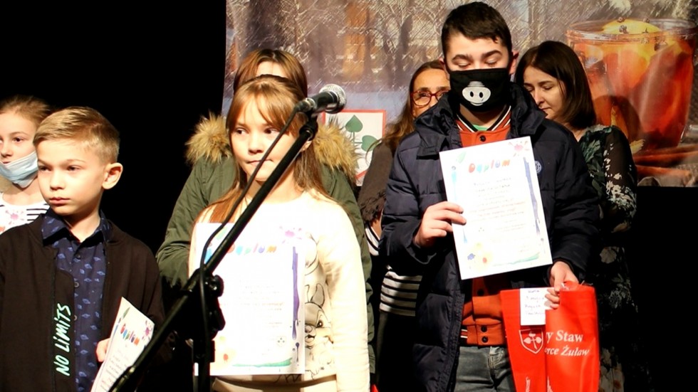 Nowy Staw. Rozstrzygnięto plastyczny konkurs profilaktyczny.