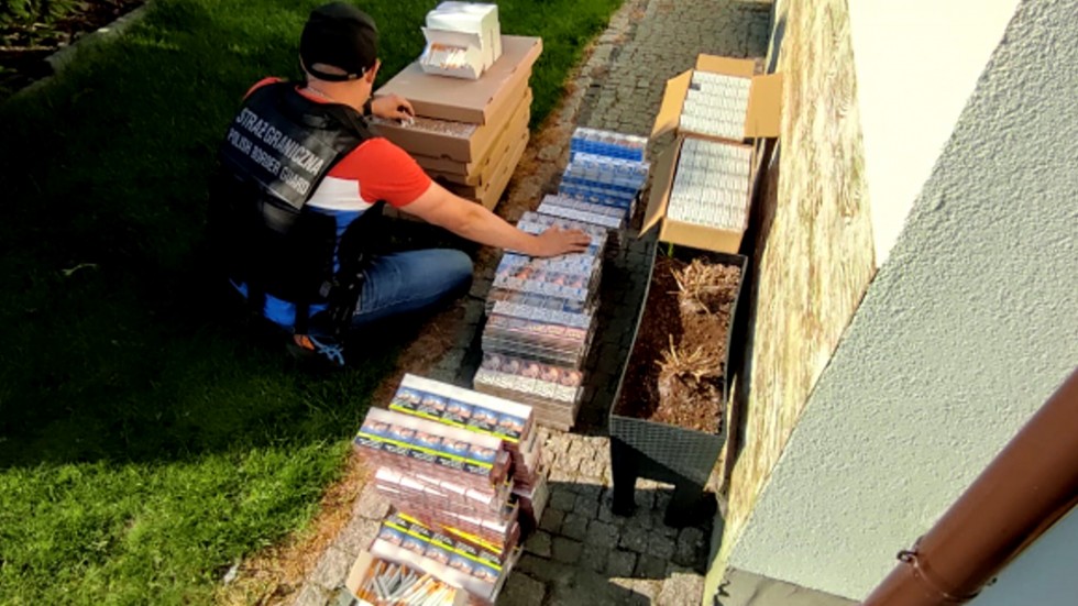 Handlowali krajanką tytoniową i papierosami na ogromną skalę.