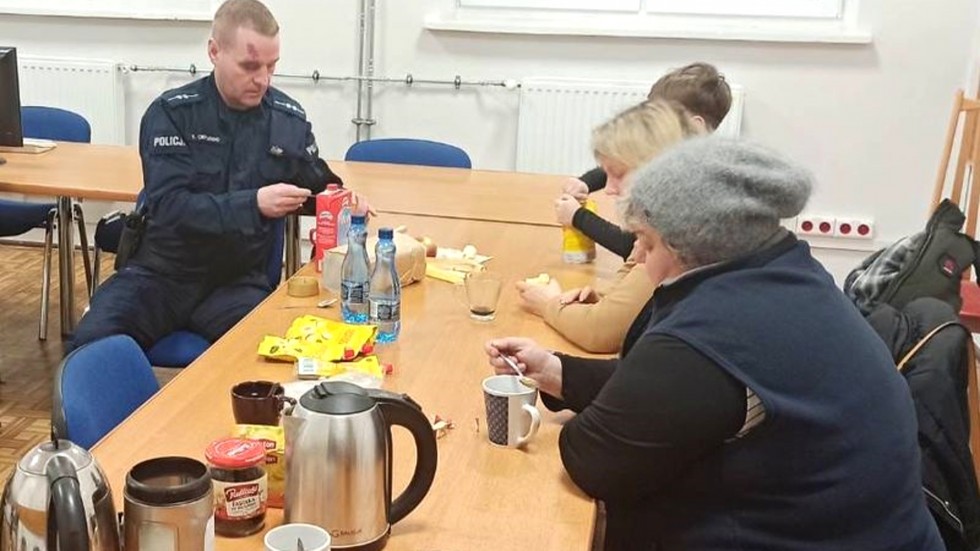 Malbork. Policjanci zaopiekowali się ukraińską rodziną.