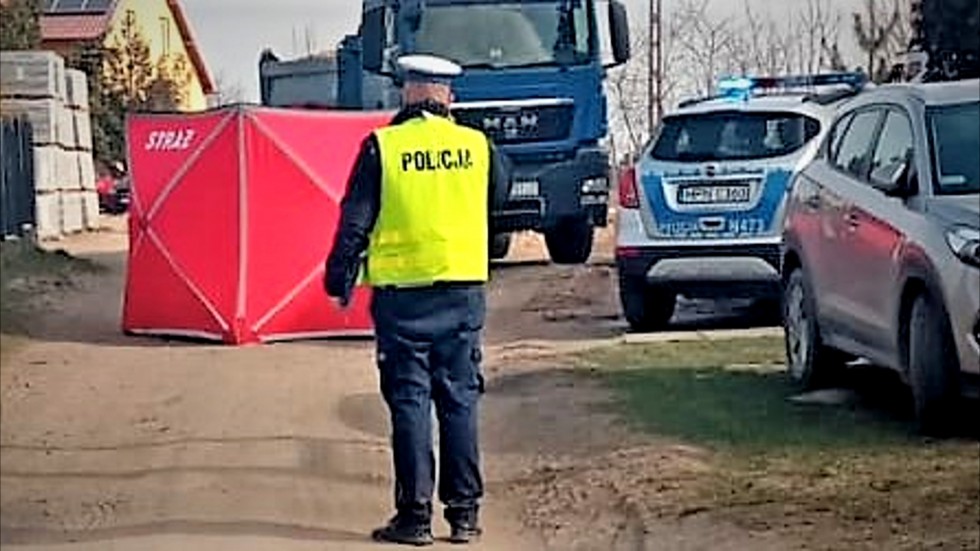Gmina Gniew. Śmieciarka potrąciła pieszego - mężczyzna zginął na miejscu.