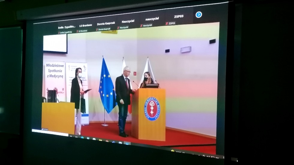 Malbork. Młodzieżowe Spotkania z Medycyną w II LO.