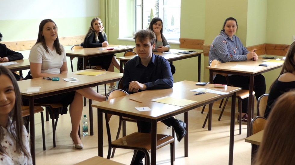 W drugim dniu egzaminów maturzyści zmierzyli się z zadaniami matematycznymi.