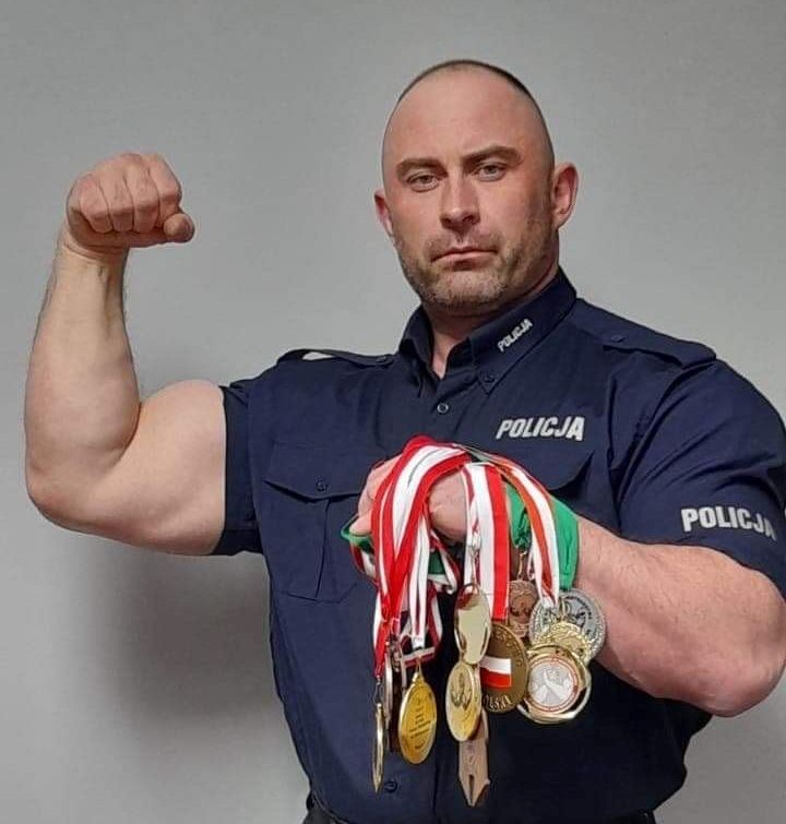 Sztum. Sierż. sztab. Grzegorz Grębski Mistrzem Polski Służb Mundurowych w Armwrestlingu.