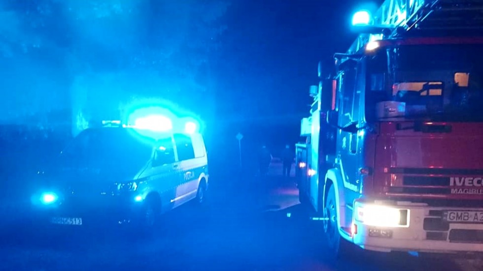 Pożar obory w Lasowicach Wielkich – weekendowy raport malborskich służb mundurowych.