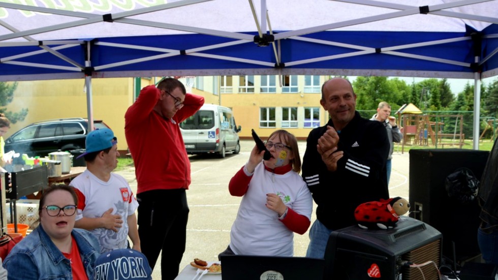 Kończewice. Integracyjne Zawody Sportowe na początek lata.