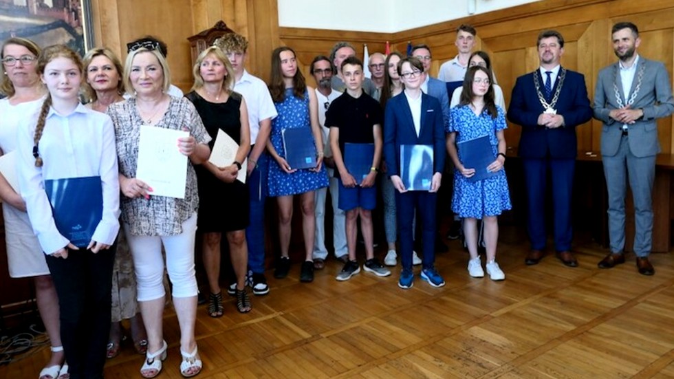 Malbork. Nagrodzono najlepszych uczniów szkół podstawowych.