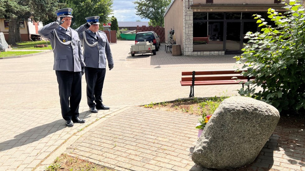 Malbork. Uczcili pamięć policjantów.