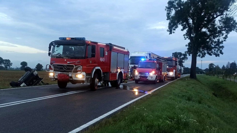 DK22. 9 osób poszkodowanych po wypadku w Starym Polu.