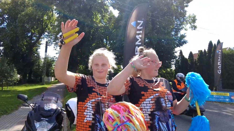 Tak kibice dopingowali triathlonistów w Kościeleczkach.