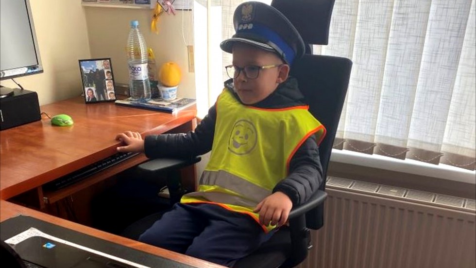Sztum. Przedszkolaki z wizytą u policjantów.
