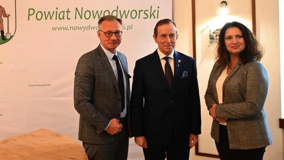 Nowy Dwór Gdański. Spotkanie Marszałka Senatu RP Tomasza Grodzkiego z młodzieżą.